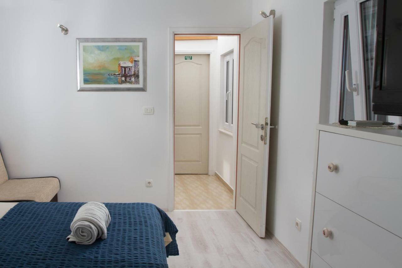 Apartments & Rooms Toni Σπλιτ Εξωτερικό φωτογραφία