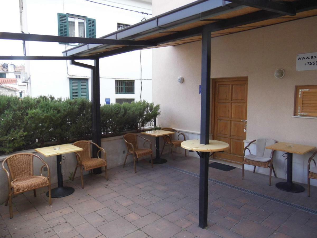Apartments & Rooms Toni Σπλιτ Εξωτερικό φωτογραφία